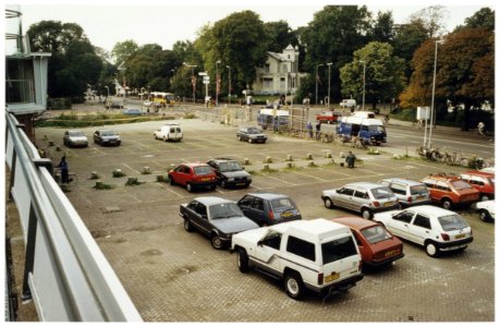 Achterkant Station. NL-HlmNHA 54036145