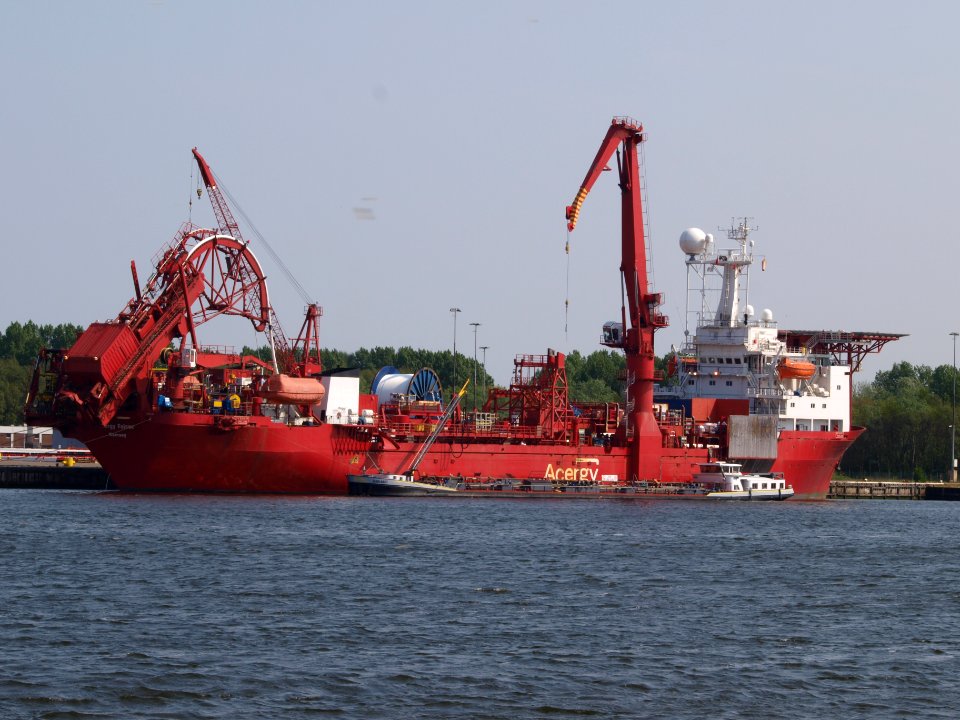 Acergy Falcon IMO 7409401 at Velsen, Port of Amsterdam
