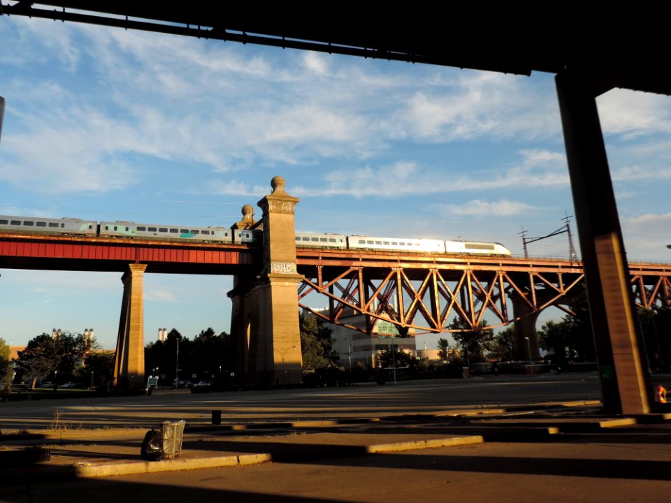 Acela crosses Little Hell Gate SB fr under TBB jeh photo