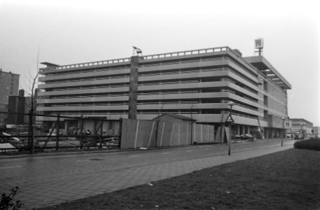 Achterzijde van het warenhuis, Bestanddeelnr 924-3528