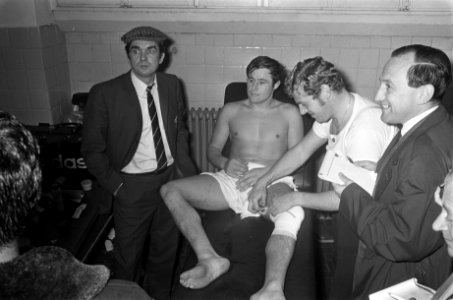 AC Milan tegen Feyenoord 1-0 Europa Cup I . Kleedkamer, Bestanddeelnr 922-9646