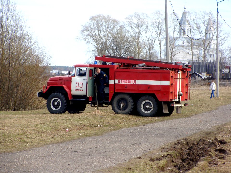 AC 3,0-40 (ZiL-131) Pozhtehnika-Pomor'e (03)
