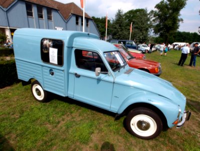 Acadiane (1985), licence registration 8-VJK-87 at the Autotron Oldtimer meeting 2010, Rosmalen, The Netherlands p4