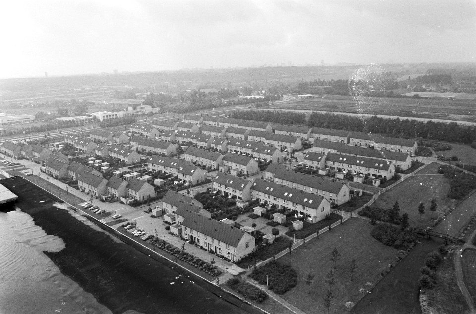 ABP-woningen in Heydnahof te Rotterdam waarvan huur mogelijk te hoog is (overzic, Bestanddeelnr 933-7482