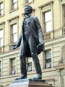 Abraham Lincoln by Max Kalish - Cleveland Municipal School District Headquarters - DSC07954