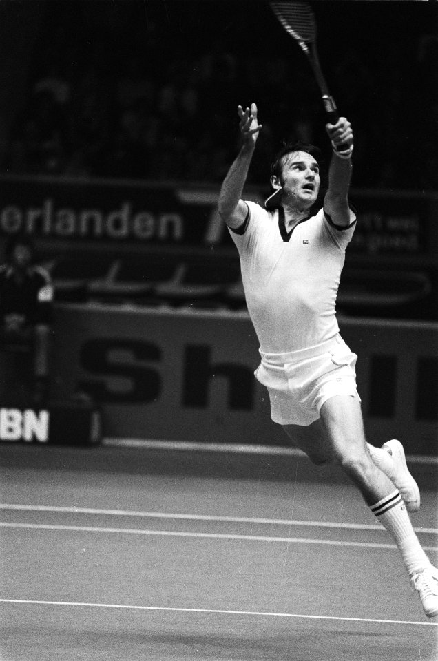 ABN-tennistoernooi in Rotterdam Jimmy Corners in actie, Bestanddeelnr 929-6575