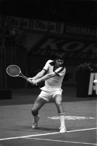 ABN-tennistoernooi in Rotterdam Jimmy Corners in actie, Bestanddeelnr 929-6582