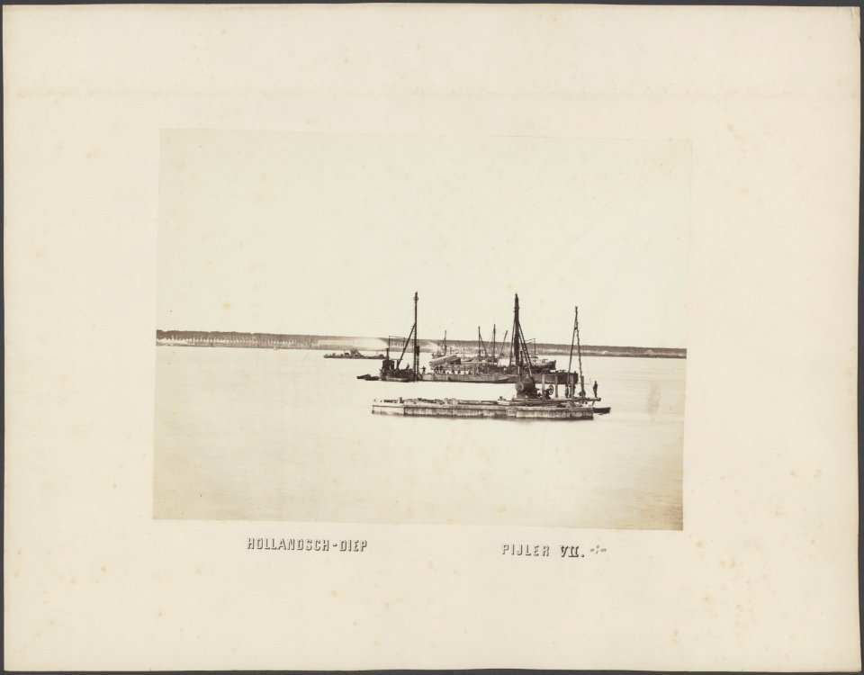 Aanleg van een brug over het Hollands Diep. Bouw van pijler VII, Bestanddeelnr 618