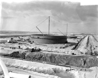 Aanleg van de Europoorthaven aan de monding van het Hollands Diep aanleg van een, Bestanddeelnr 910-6997