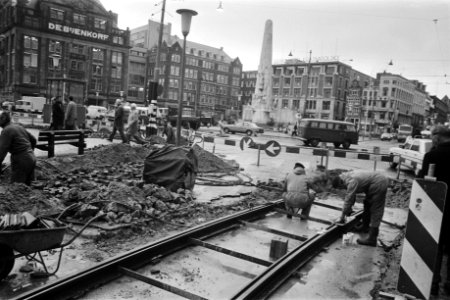 Aanleg tramrails op de Dam, Bestanddeelnr 928-9759