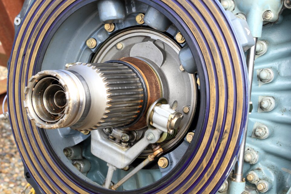Controlled blade electrical