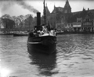 Aankomst St Nicolaas per boot, Bestanddeelnr 902-4831