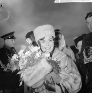Aankomst Shirley Temple op Schiphol, Shirley Temple, Bestanddeelnr 917-5772