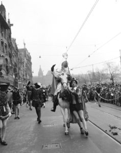 Aankomst St Nicolaas te Amsterdam, Bestanddeelnr 908-1539