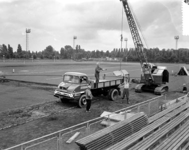 Aanleg kunstijsbaan Amsterdam-Oost, Bestanddeelnr 912-7330 photo