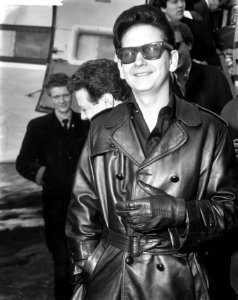 Aankomst Roy Orbinson (Amerikaanse zanger) op Schiphol Roy Orbinson, Bestanddeelnr 917-5746
