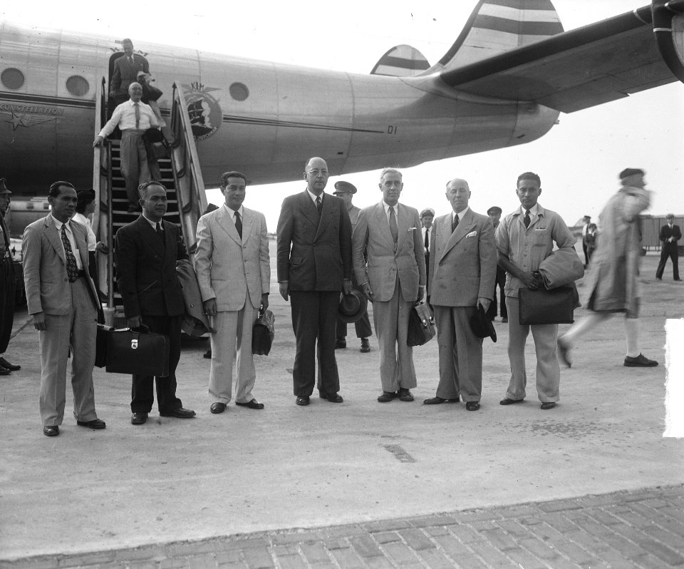 Aankomst Sultan Hamid op Schiphol, Bestanddeelnr 903-5333