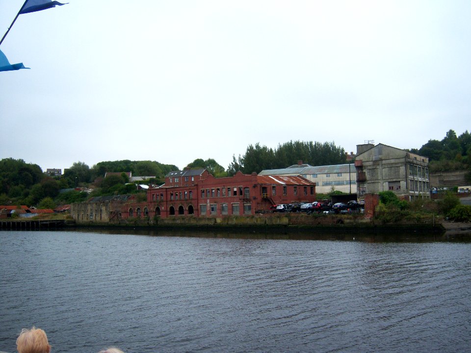 Abandoned works, River Tyne, 17 September 2014