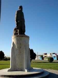 Abū-Sa'īd Abul-Khayr Statue at nishapur (3)