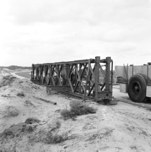 Aanleg en verbeteren van wegen, dijken en spaarbekken, funderingen, plaatbelasti, Bestanddeelnr 161-0572