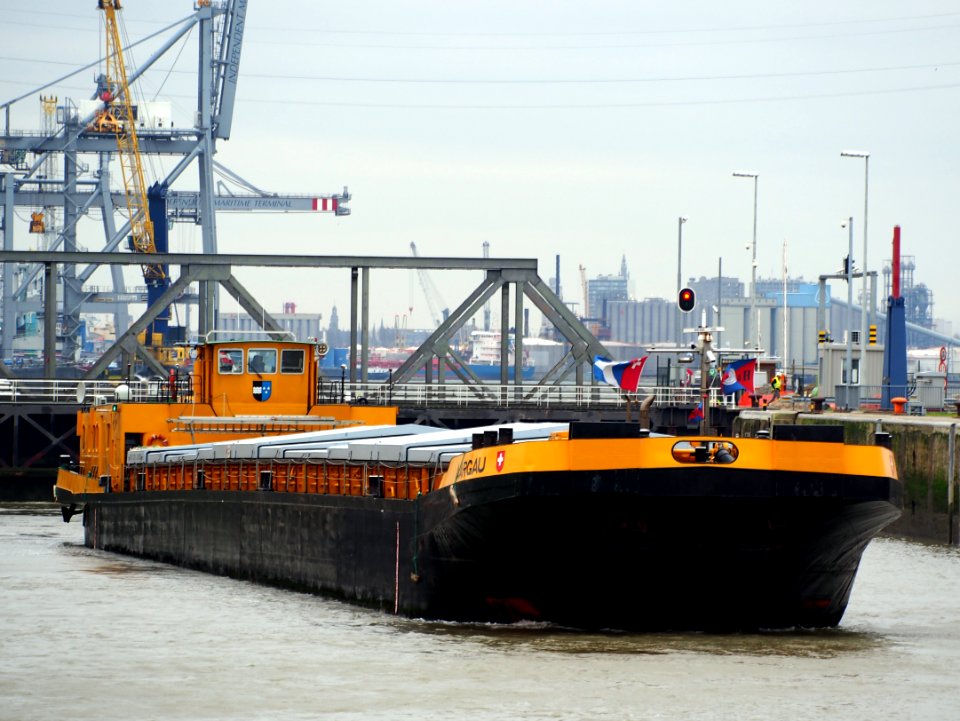 Aargau (ship, 1981) ENI 07001318 boudewijnsluis Port of Antwerp pic1
