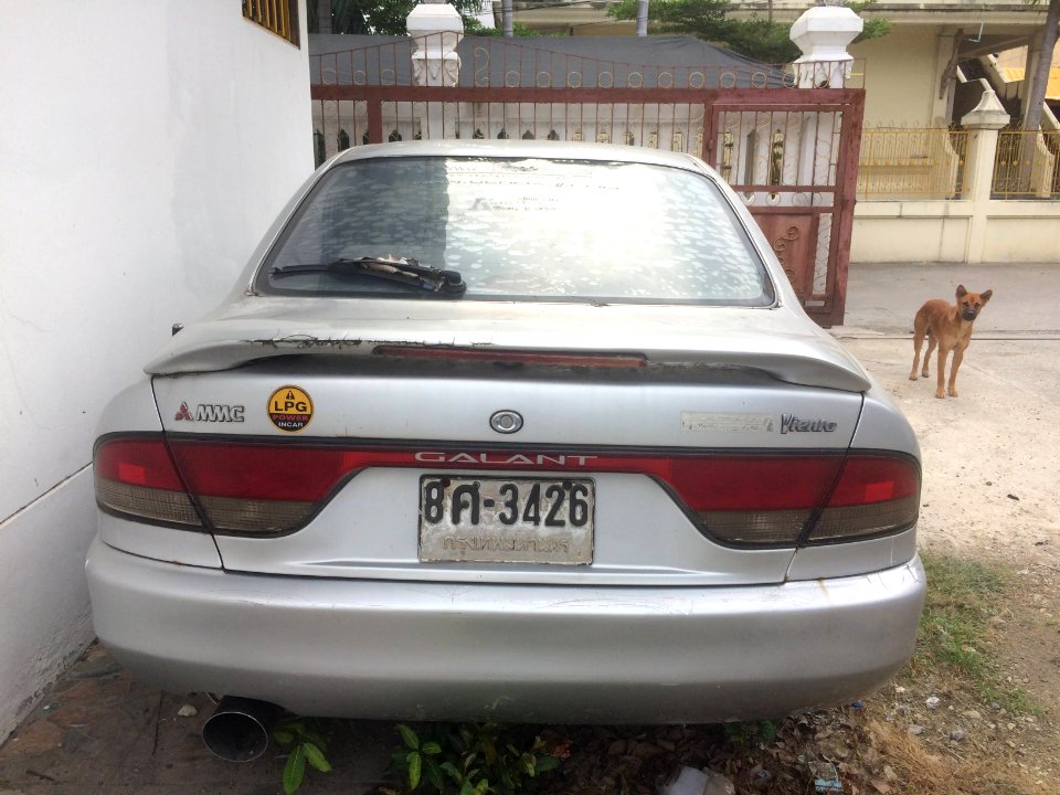 Abandoned Mitsubishi Galant Ultima in Samutprakarn Thailand 03