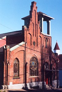 Abandoned church in Spring Hill, Pittsburgh, 1999