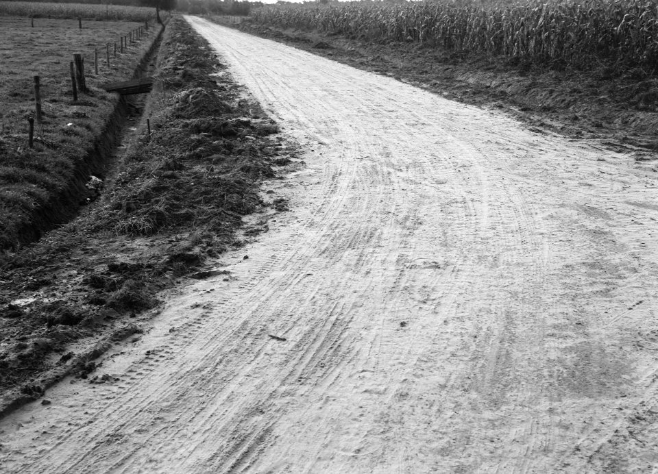 Aanleg en verbeteren van wegen, dijken en spaarbekken, deklaag, zand, Bestanddeelnr 161-0125
