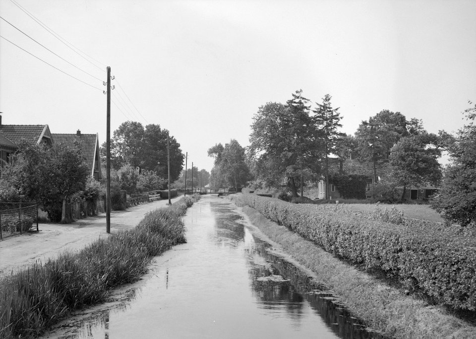 Aanleg en verbeteren van wegen, dijken en spaarbekken, demping, dwarsgat, Bestanddeelnr 161-0094