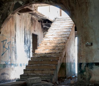Abandoned house in the ports of Altagracia 2