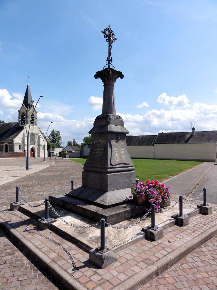 Abbécourt (Aisne) monument aux morts 1870-1871
