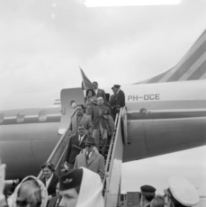 Aankomst voetbalclub Benfica op Schiphol, Bestanddeelnr 913-8240