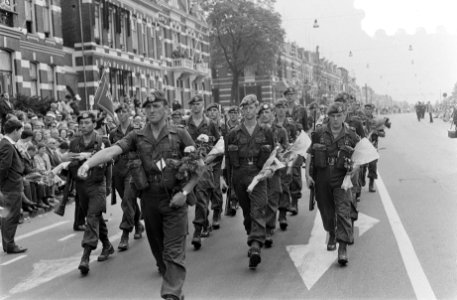 Aankomst vierdaagse Nijmegen, Bestanddeelnr 916-7060