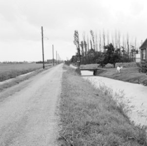 Aanleg en verbeteren van wegen, dijken, spaarbekken, de drieban, meeweg, Bestanddeelnr 250-8022