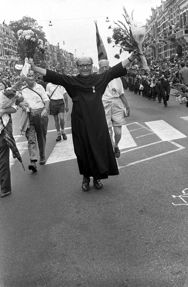 Aankomst vierdaagse Nijmegen, Bestanddeelnr 916-7051