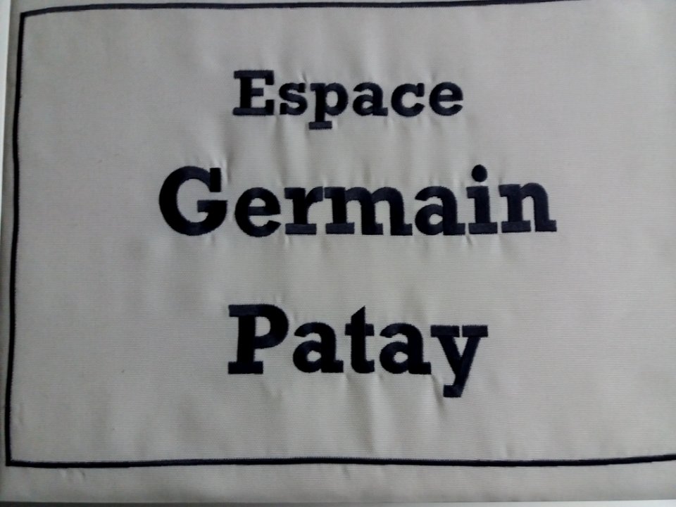 Amplepuis - Musée Barthélemy Thimonnier - Espace Germain Patay - Inscription en tissu