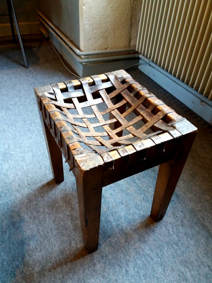 Amplepuis - Musée Barthélemy Thimonnier - Vieux tabouret