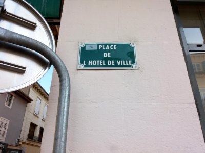 Amplepuis - Place de l'Hôtel de Ville - Plaque