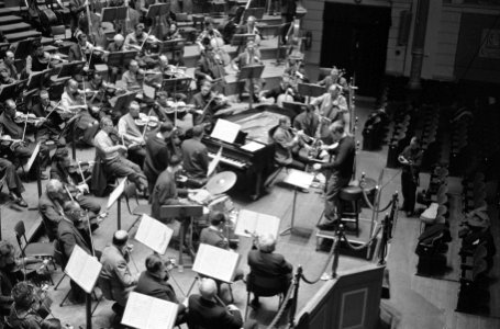 Amsterdams Concertgebouw Orkest repeteert met het combo de Diamond Five o.l.v., Bestanddeelnr 914-7458