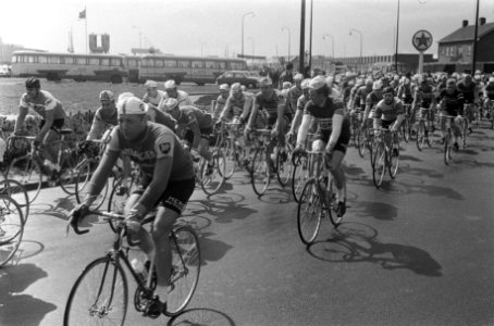 Amstel Gold Race 1969, Nederlandse wielerklassieker voor profs vlak voor de fini, Bestanddeelnr 922-3156