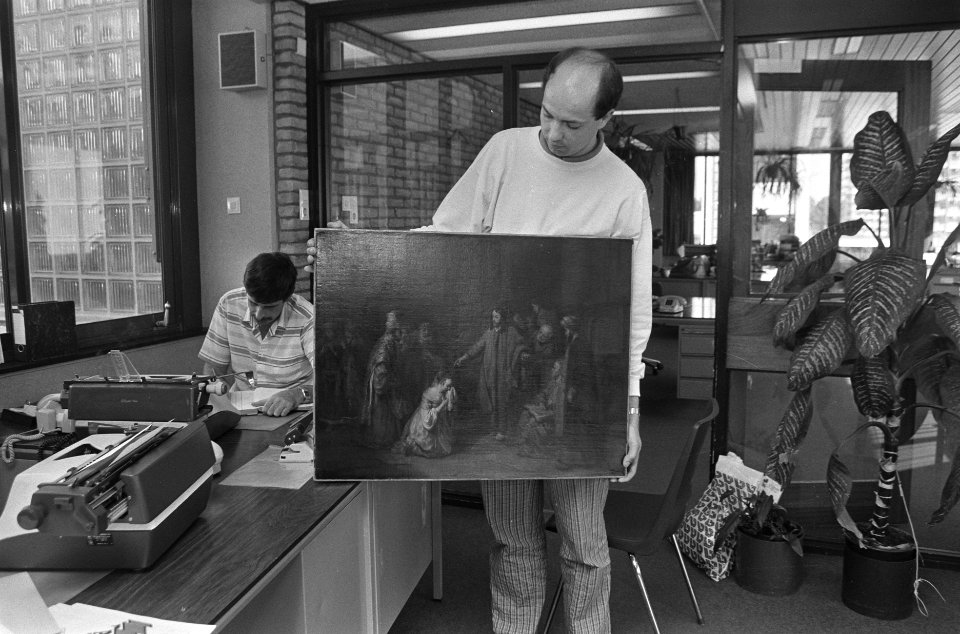 Amsterdamse politie heeft schilderij van Eeckhout (ll van Rembrandt) teruggevond, Bestanddeelnr 933-7712