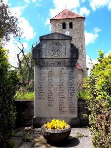 Amsdorf Kriegerdenkmal 1.u.2.WK