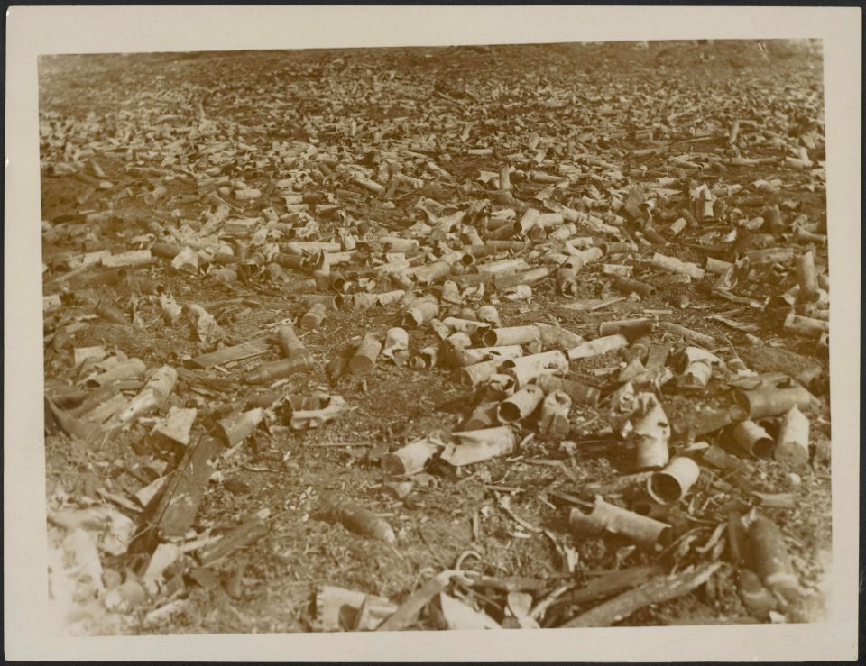 An exploded German ammunition dump., Bestanddeelnr 158-1789