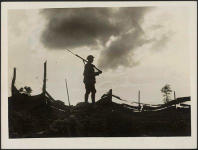 An ANZAC sentry, Bestanddeelnr 158-2337