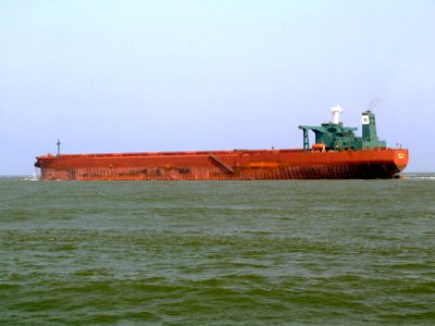 AMY N IMO 9149809 Callsign H9MR towed out of the Mississippi harbour, Holland 03-Jun-2007 photo-13