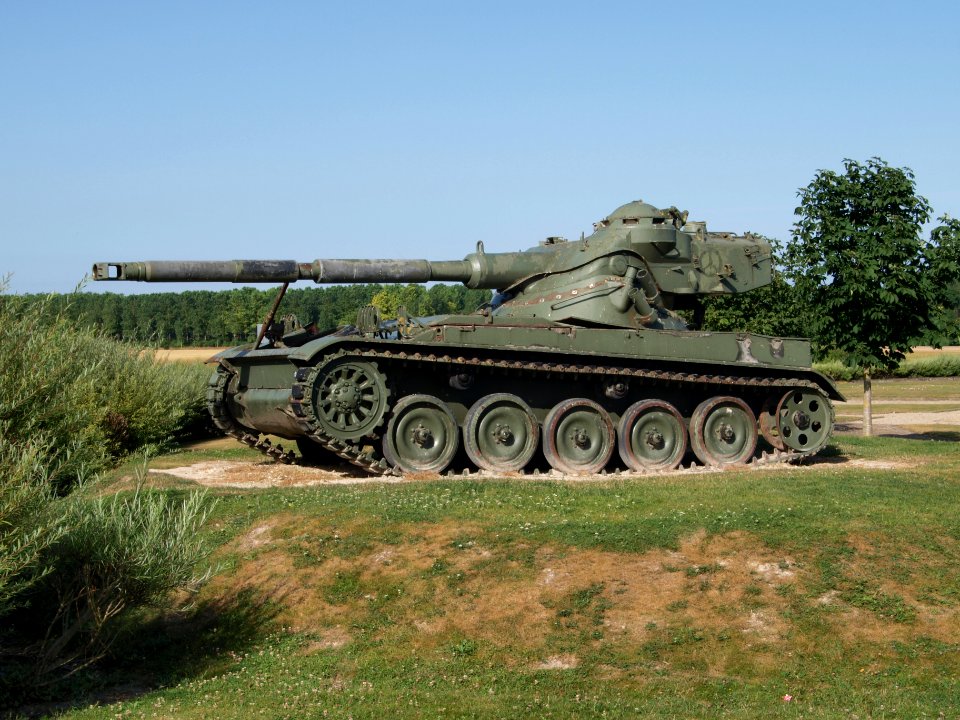 AMX13 at Monuments de Chars near Berry-au-Bac pic7