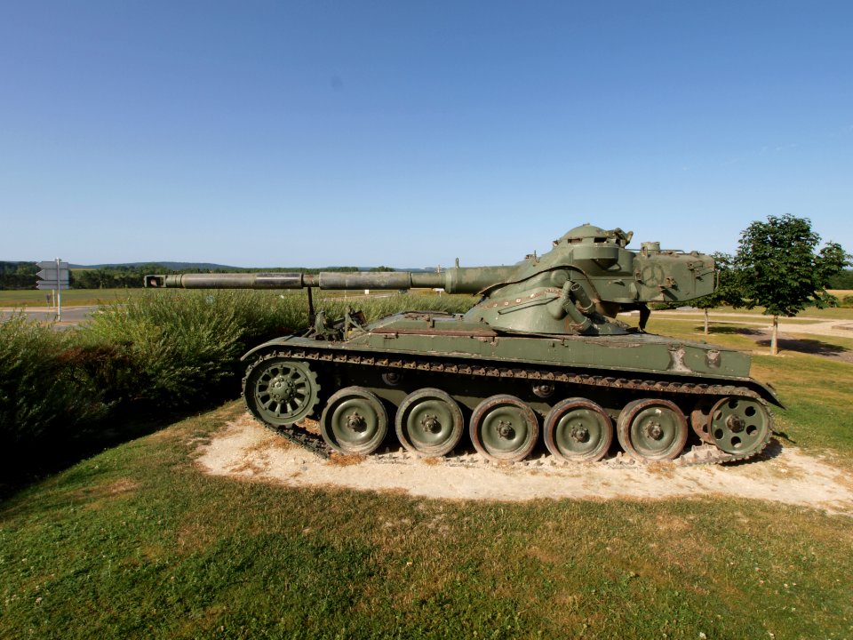AMX13 at Monuments de Chars near Berry-au-Bac pic5