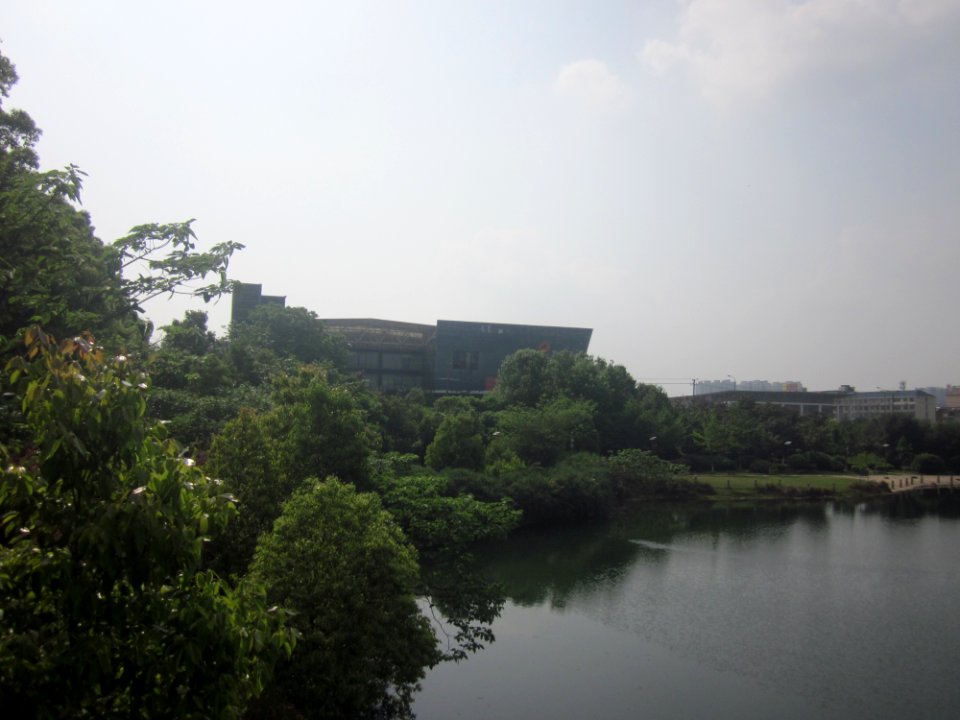 An artificial lake in Hunan Mass Media Vocational and Technical College5