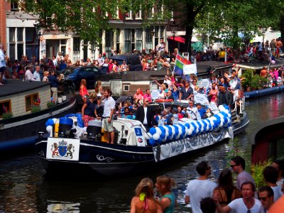 Amsterdam Gay Pride 2013 boat no3 pic1