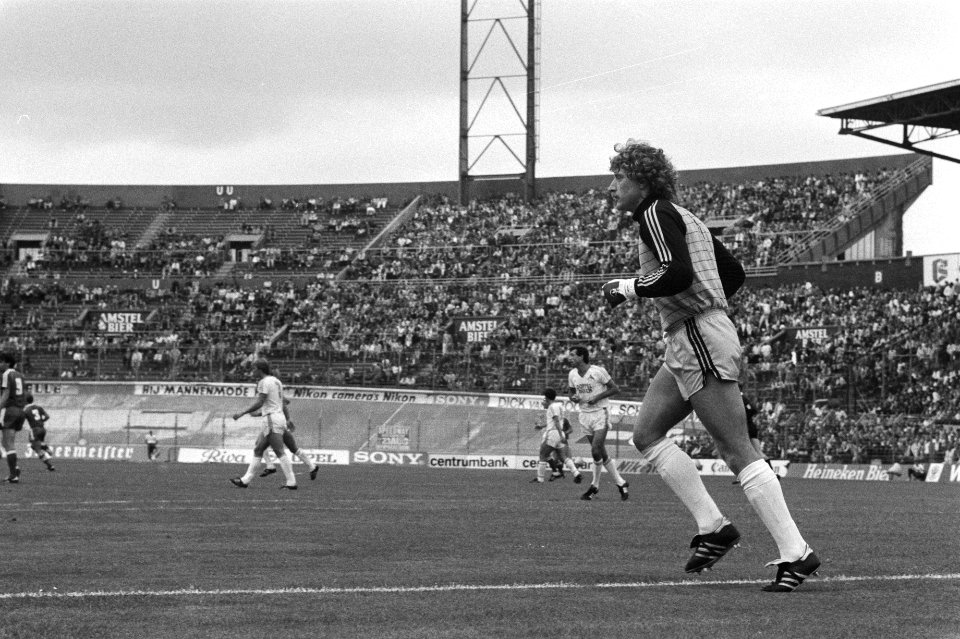 Amsterdam 707 toernooi , AZ 67 tegen FC Koln 7, 8 Koln-keeper Schumacher, Bestanddeelnr 932-2770
